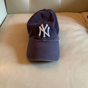 Yankees hat